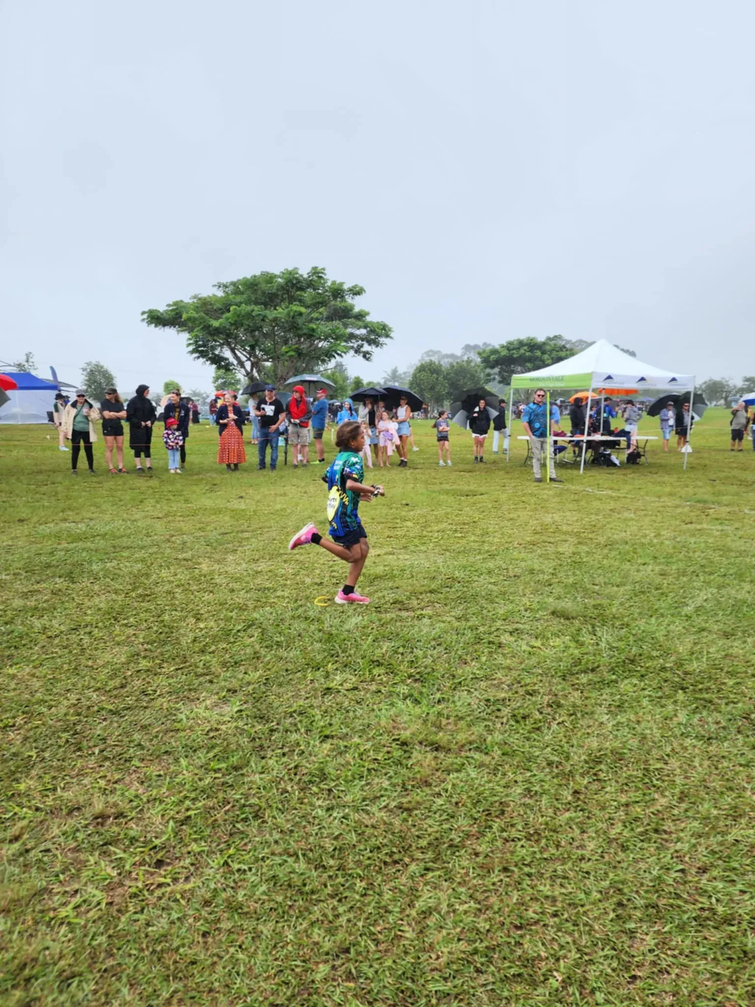 Sacred Heart Shines at Peninsula Cross Country!